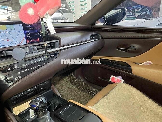 Lexus ES 2*** km