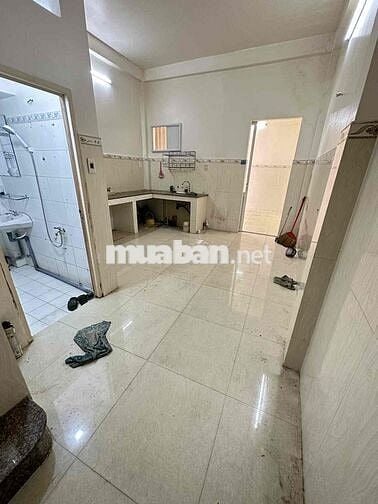 CHO THUÊ NHÀ HẺM XE TẢI NGUYỄN VĂN KHỐI P9, ĐỐI DIỆN C. VIÊN LÀNG HOA