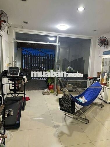 Cho thuê nhà mặt tiền cấp 4 dt 5x23