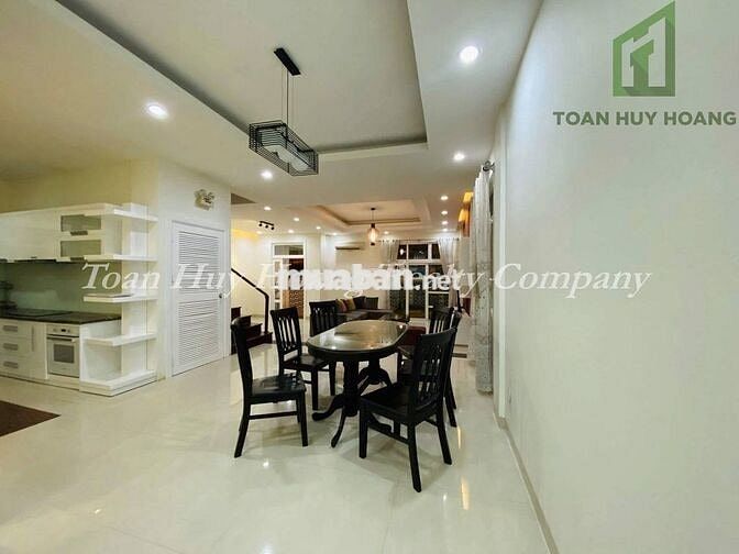 Biệt thự cao cấp cho thuê tại Phúc Lộc Viên - V0481
