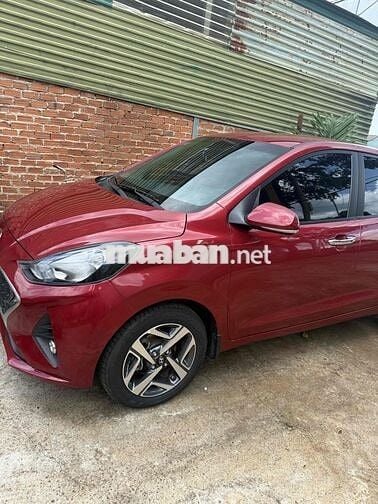 Hyundai Grand i10 2022 1.2 Sedan AT - 35000 km