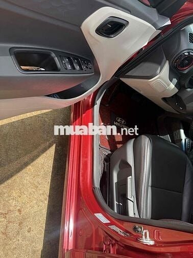 Hyundai Grand i10 2022 1.2 Sedan AT - 35000 km