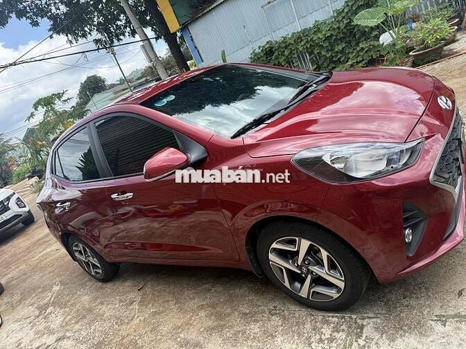 Hyundai Grand i10 2022 1.2 Sedan AT - 35000 km