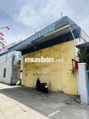 Cần bán nhà kho / Xưởng khu vực bến xe