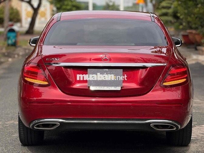 Mercedes Benz E200 sản xuất 2019