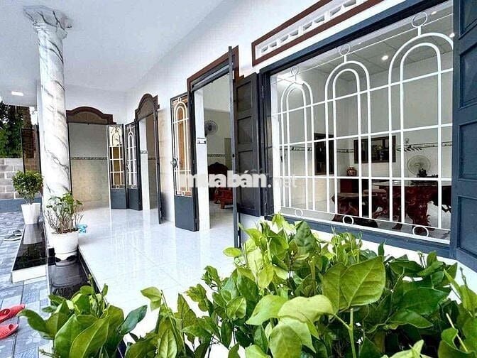 Bán Nhà Vườn nghỉ dưỡng Bình Lộc củ nay xã Suối Hiệp. oto 7 chổ vào.