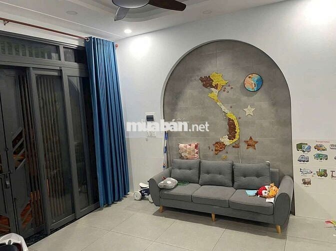 Cho thuê nhà phố gần quốc lộ 1K gần làng đại học