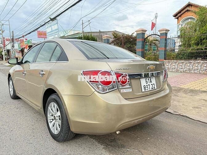 Chevrolet Cruze 2010 LT 1.8 MT - 120000 km