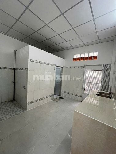 Cho thuê nhà hẻm 2m(XM) Phan Xích Long, P.2, Q.Phú Nhuận giá 11tr