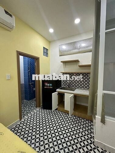 Căn hộ dịch vụ 30m2 full nội thất đường Hoàng Sa Tân Bình