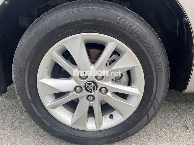 Toyota Innova 2.0E 2018 - Xe Gia Đình Ít Đi