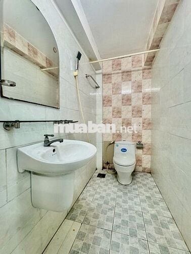CHÍNH CHỦ CHO THUÊ MẶT BẰNG KINH DOANH NGAY MẶT TIỀN PHỔ QUANG KV ĐÔNG