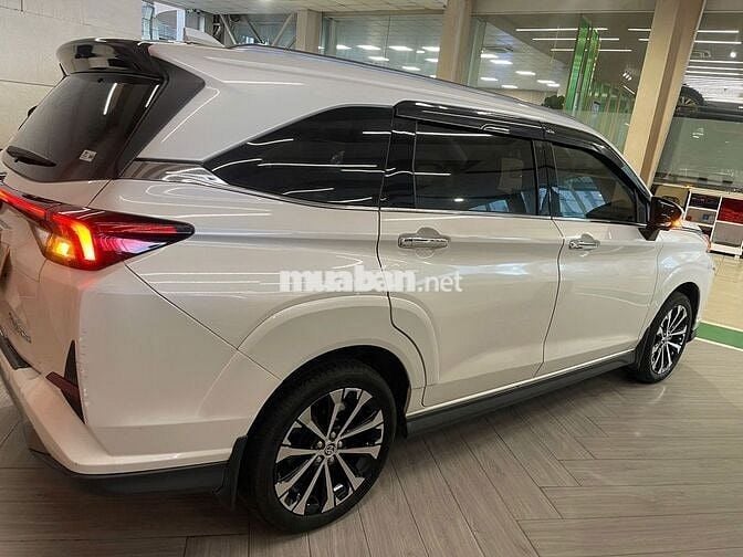 Toyota Veloz Top 2024
