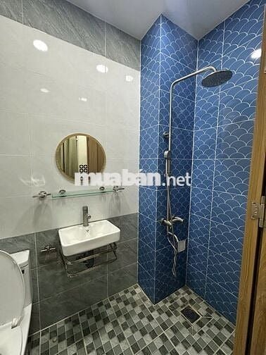 Căn hộ dịch vụ 30m2 full nội thất đường Hoàng Sa Tân Bình