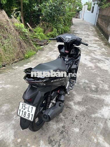 Cần bán ab 2022 1 chủ máy zin hình thức đẹp