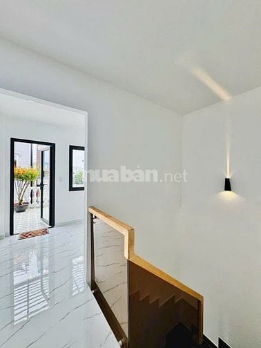 Bán nhà SHR chính chủ căn 63m2 giá 2 tỷ 250 triệu đường Hoàng Hoa Thám