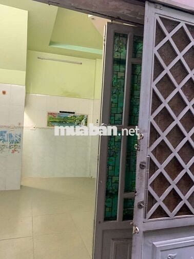 Nhà cho thuê Quận 8 – 4tr5, 22,5m², 2 lầu
