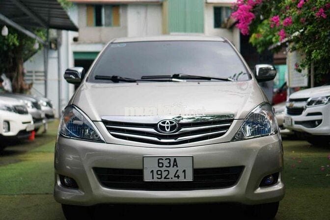 Toyota Innova 2011 V - 131000 km