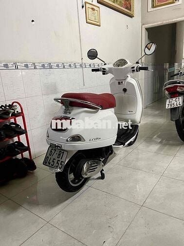 Vespa 2011 Fi zin đẹp long lanh, biển số Vip