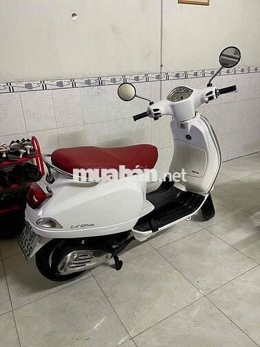 Vespa 2011 Fi zin đẹp long lanh, biển số Vip