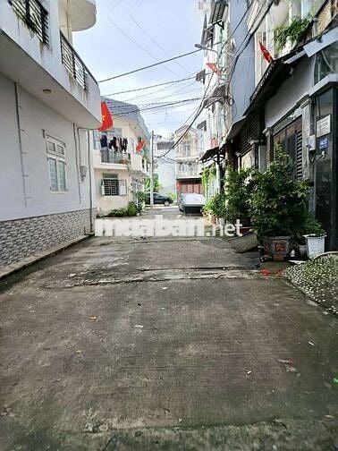 Bán nhà sổ hồng chung đất thổ cư khu dân cư hiện hữu.