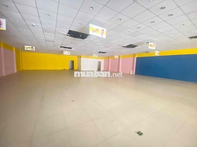 chính chủ cho thuê MBKD mt Trường Chinh - Tân Bình 600m2