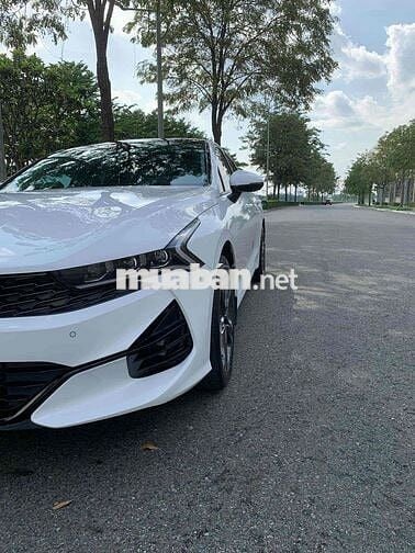 lên đời cần bán Kia K5 2022 2.0 Premium