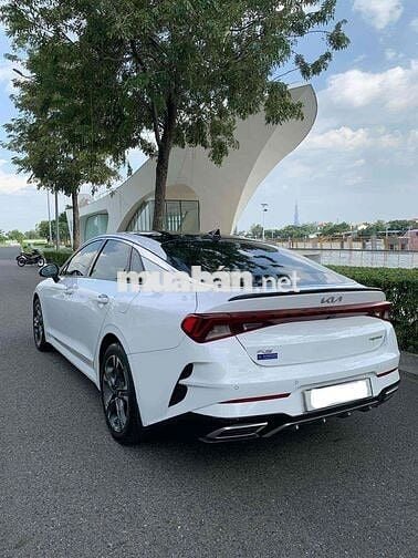 lên đời cần bán Kia K5 2022 2.0 Premium