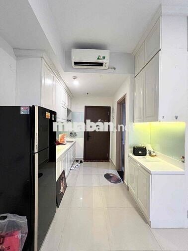 Cho thuê căn studio full y hình nhà sạch sẽ ở ngay- Botanica Premier
