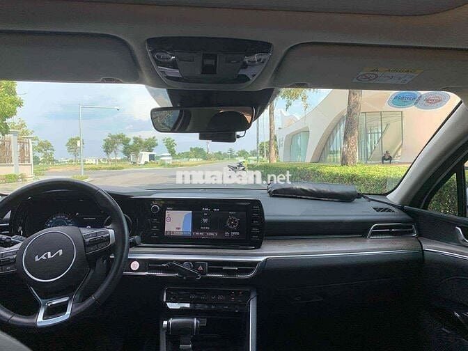 lên đời cần bán Kia K5 2022 2.0 Premium