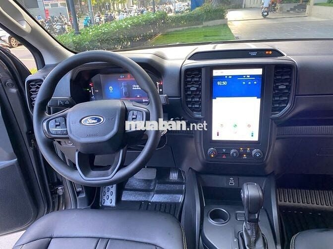 Ford Ranger XLS AT 2025 - Siêu Lướt