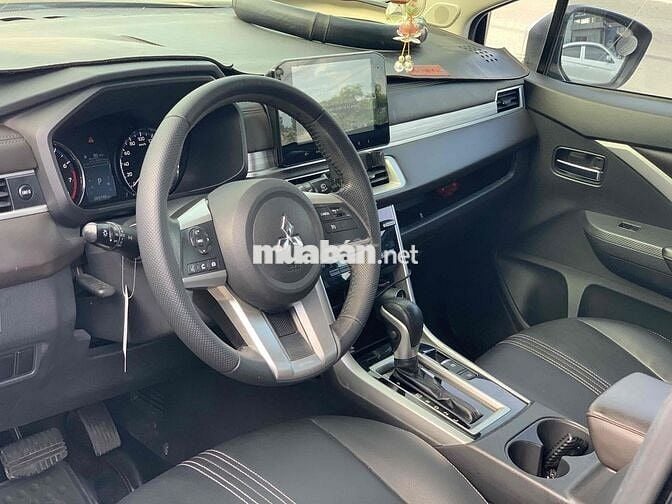 Mitsubishi Xpander 2022 AT Premium - 69000 km
