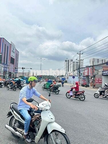 BIỆT THỰ NGỘP MẶT TIỀN KINH DOANH BẾ VĂN ĐÀN THỦ ĐỨC
