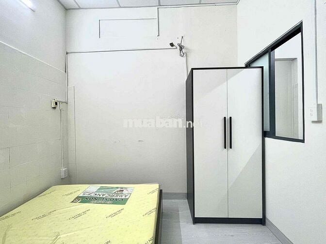 2 phòng ngủ đối diện công viên Lê Thị Riêng, full nội thất, sạch sẽ…