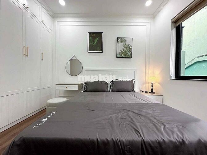 Studio đầy đủ nội thất từ a đến z