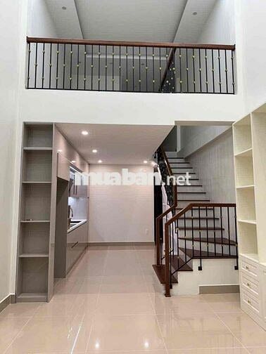 BÁN NHÀ FULL NỘI THẤT 2 TẦNG KQH BÀU VÁ GIÁ TỐT VÀO Ở NGAY