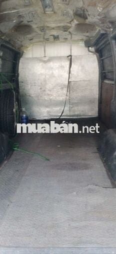 Mẹc MB 140 thùng dài hơn 3 m đăng kiểm tháng 12