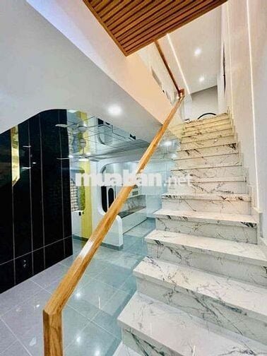 E Cần Bán Nhà  sổ Riêng thổ cư hoàn công ở ngay chợ Phú Thon Trảng Dài