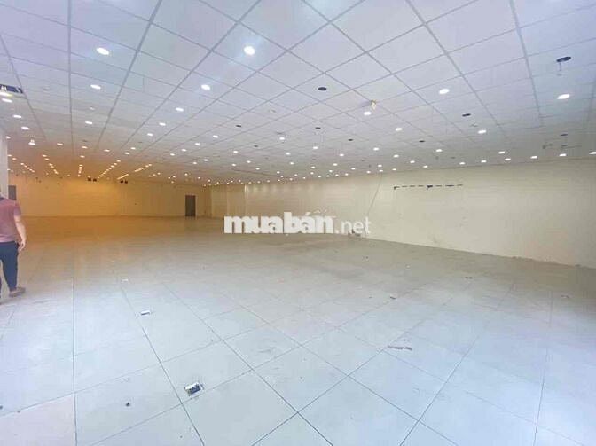 MBKD Phan Đăng Lưu Quận Phú Nhuận 300m2 sàn