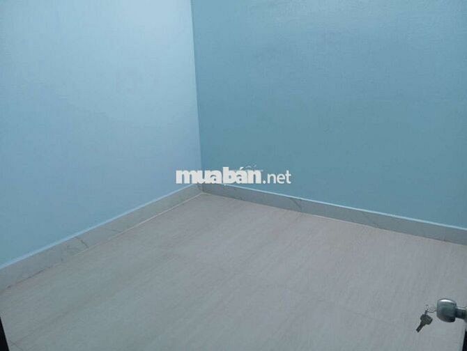 Nhà nguyên căn hẻm 18 Ngô Chí Quốc