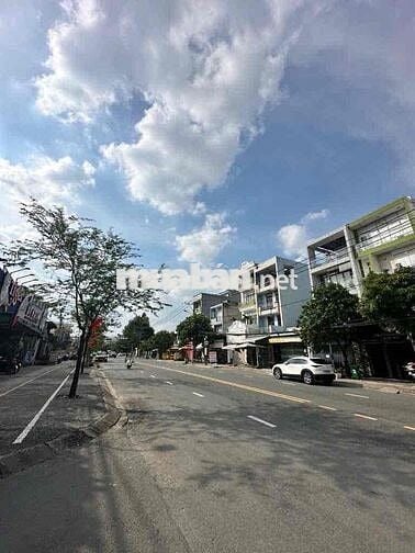 Nhà 60M2² – 3PN – 3WC – HOÀN CÔNG ĐỦ – TRUNG TÂM Thủ Đức