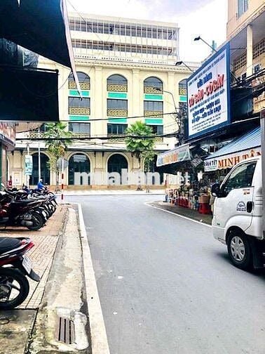 BÁN NHÀ 2 LẦU MỚI- ĐƯỜNG TÂN TRÀO- NGAY BẾN NINH KIỀU- CẦN THƠ