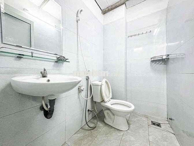 Có Gác + 20m2+ đường Linh Trung