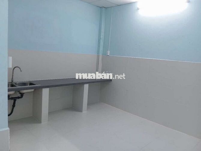 Nhà nguyên căn hẻm 18 Ngô Chí Quốc