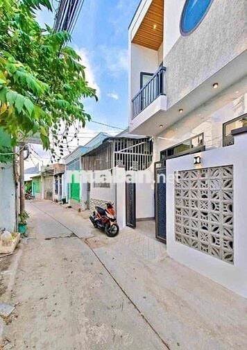 BÁN NHÀ 1 TRỆT 1 LẦU HẺM 583- ĐƯỜNG 30/4- HƯNG LỢI- CẦN THƠ
