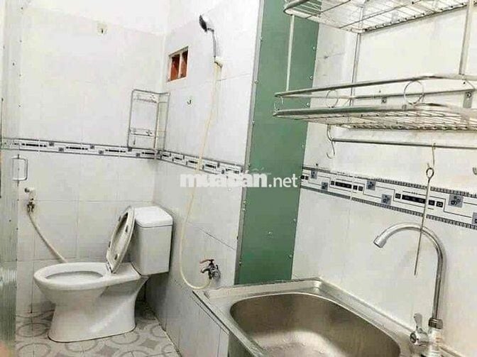 Phòng 526 Phạm Vân Đồng, Linh Đông Thủ Đức giá 3.2tr