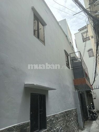 Bán nhà mới tinh 1/ , vị trí đẹp, góc 2MT, Dt 3,6×12. Giá 5ty9