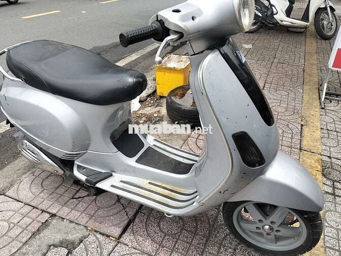 vespa LX 150 piaggio máy êm . gtdđ
