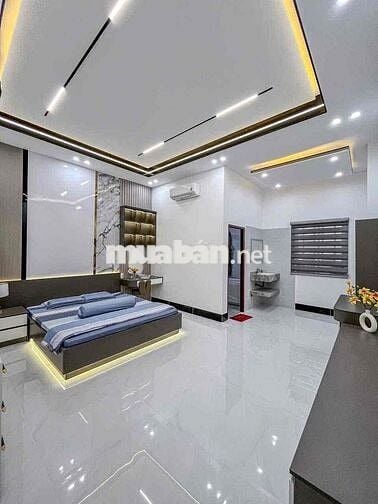 NHÀ PHỐ MỚI XÂY 1 TRỆT 2 LẦU - KDC HỒNG LOAN - ĐỐI DIỆN BẾN XE TPCT
