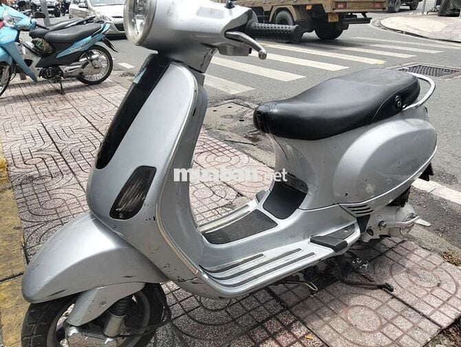 vespa LX 150 piaggio máy êm . gtdđ
